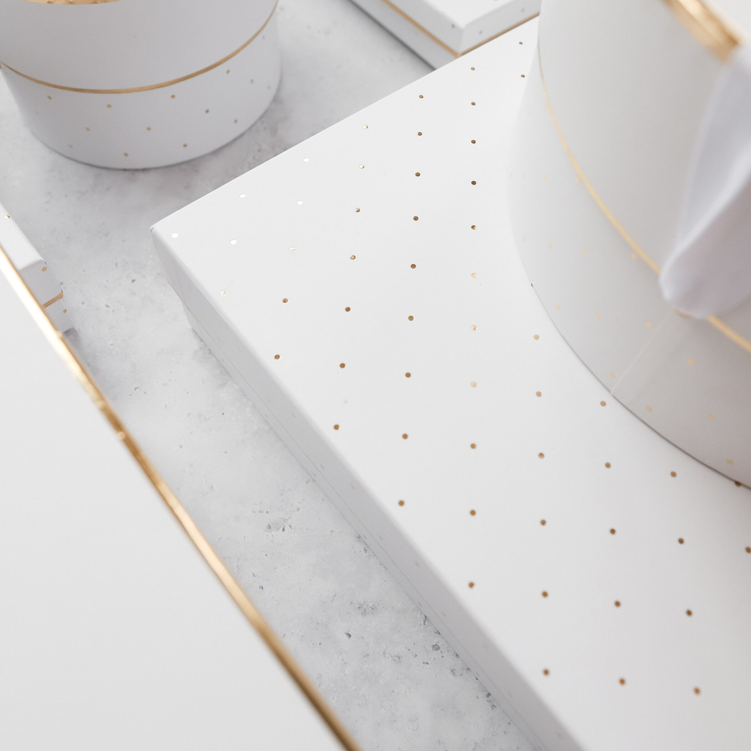 Luxury packaging design tips inspired by brands like Louis Vuitton. Learn how packaging influences perception, pricing, and brand value.